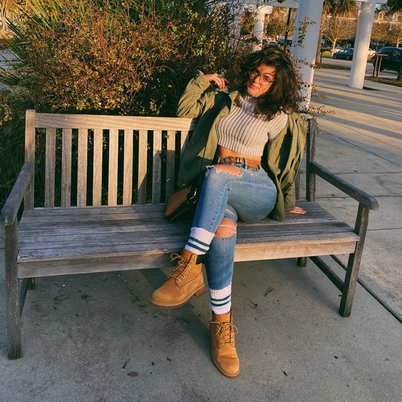 Meet your Posher, Klea - Picture 1 of 1